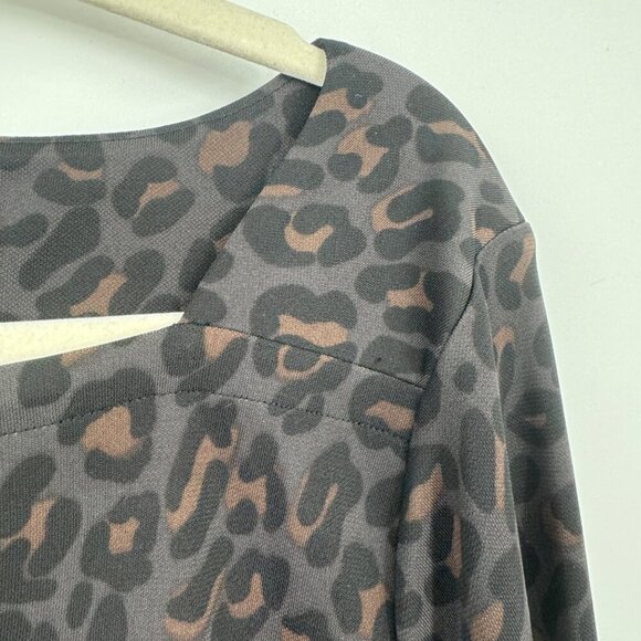 Ann Taylor Women’s Dark Brown Cheetah Print Long Sleeve Blouse woman’s size Larg - Picture 4 of 7
